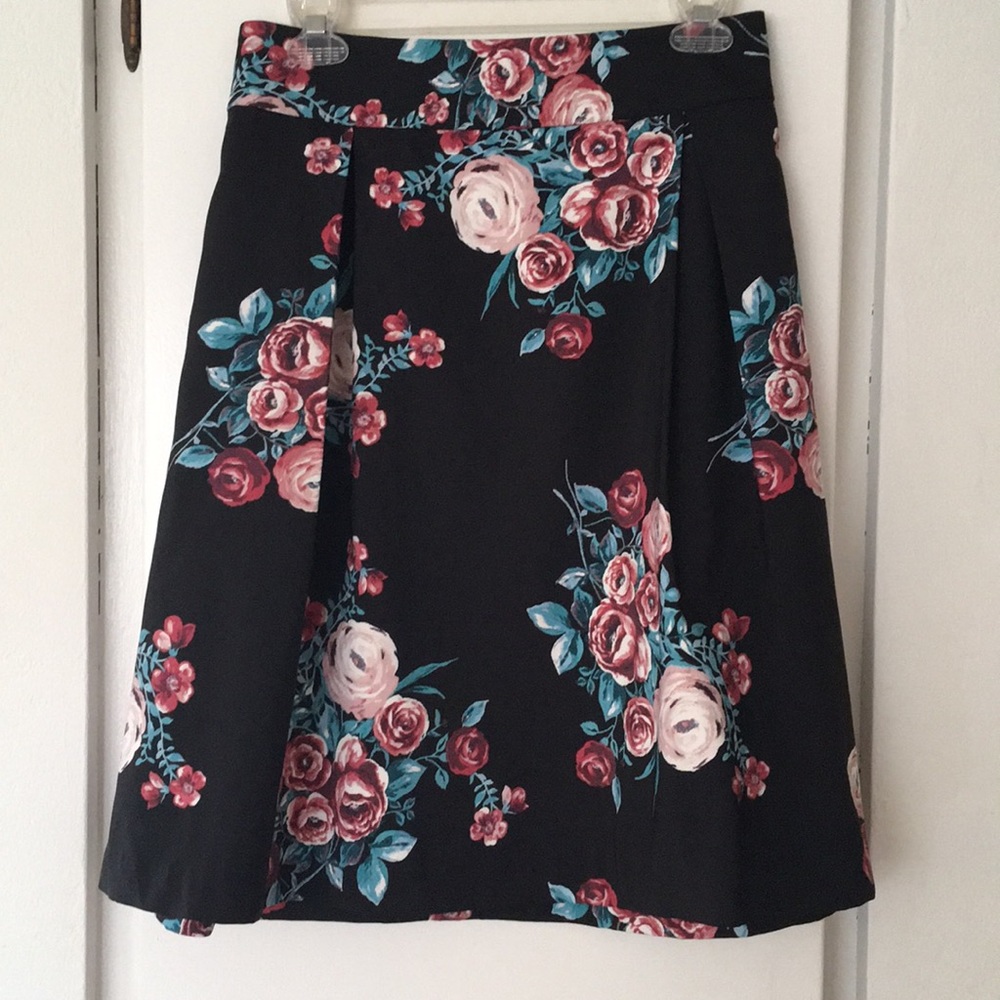 Heartsoul Plus Pleated Black Floral Mini Skirt